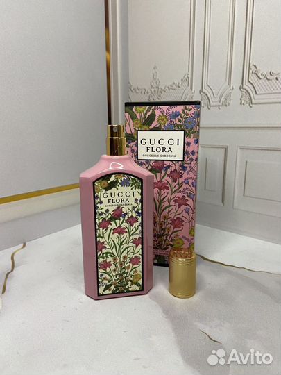 Gucci Flora Gorgeous Gardenia женский парфюм
