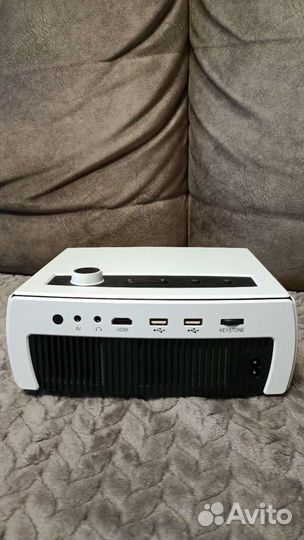 Проектор YG-430A