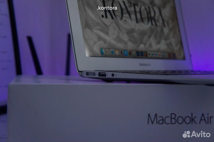 Macbook Air 11 2015 4/128 i5 Идеал