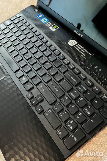Рабочий ноутбук: i3 процессор, 4GB RAM, Win 11