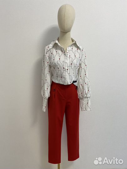 Брючный костюм женский 42 44