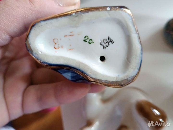 Статуэтки фарфор