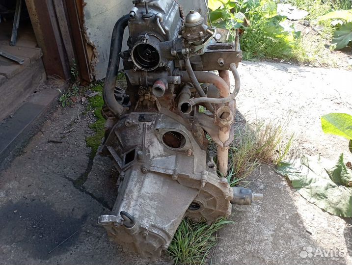 Двигатель с кпп Ока