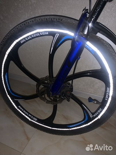 Велосипед на литых дисках