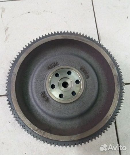 Маховик Kia Ceed 1