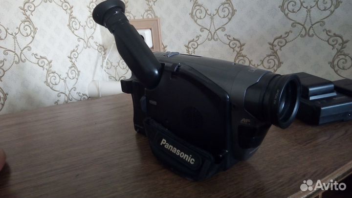 Видеокамера Panasonic VX22