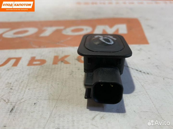 Кнопка открытия багажника Ford Kuga 2 2013