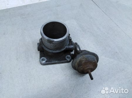 Воздушная заслонка Ниссан