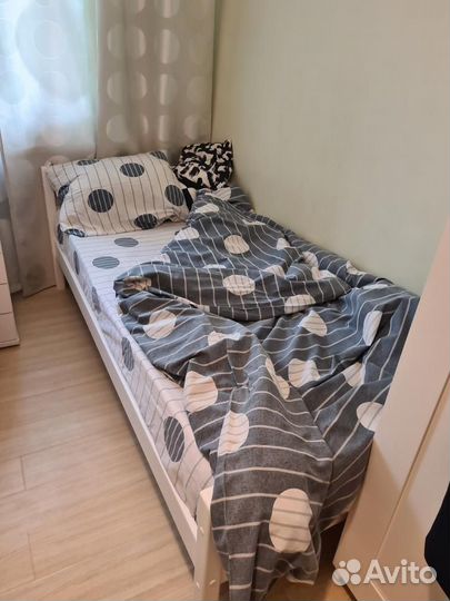 Кровать односпальная 160 80 лак