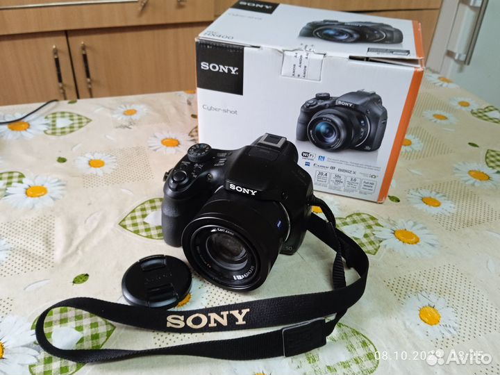 Sony Cyber-shot DSC-HX400
