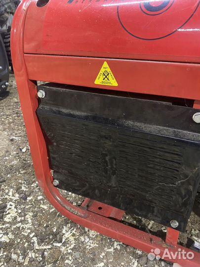 Генератор бензиновый