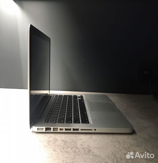 Apple MacBook Pro