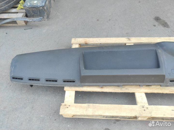 Накладка панели приборов верхняя Man Tgx