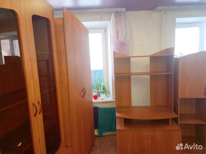 Стенка в гостиную