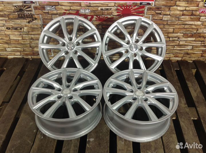 R17 5*114.3 литые диски Grass из Японии