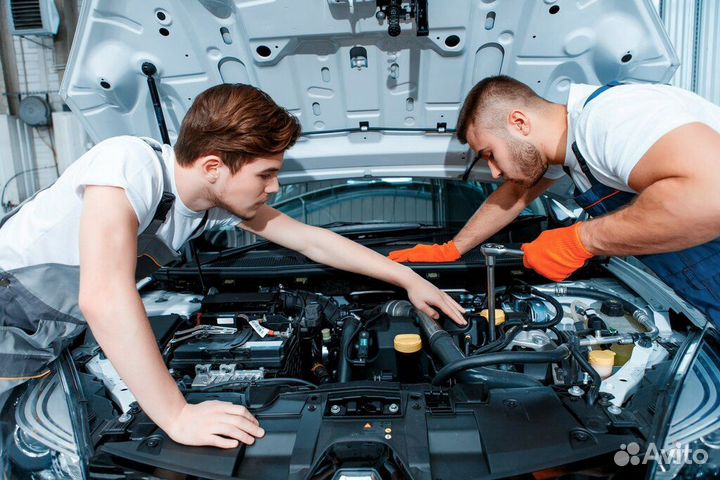 Помощник автослесаря