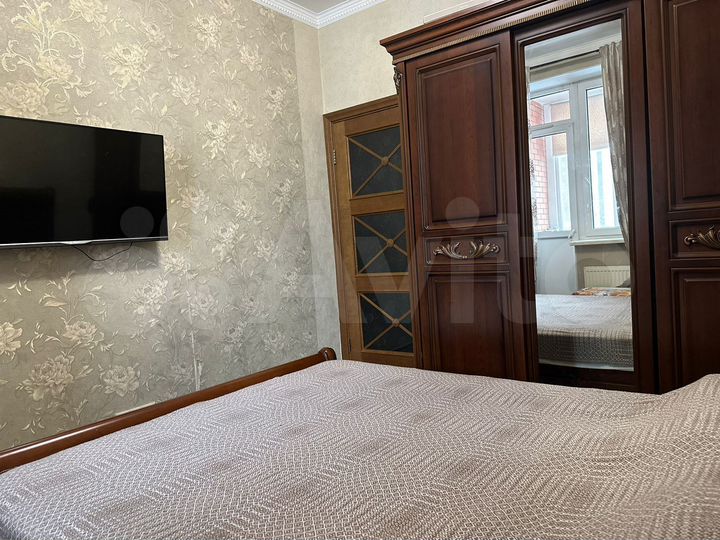 3-к. квартира, 74 м², 2/17 эт.