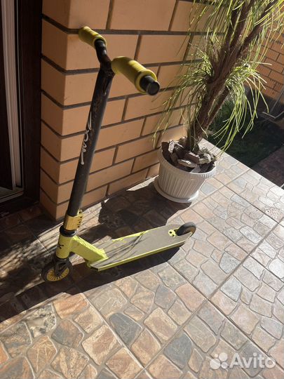 Самокат детский двухколесный трюковой