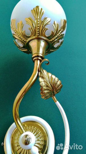 Светильник настенный металлический