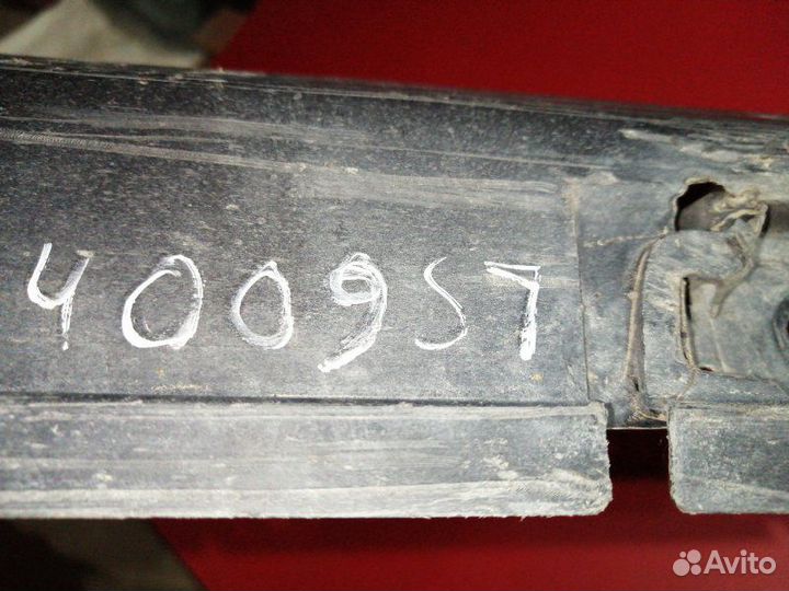 Накладка на порог правая Lexus Ls 600H