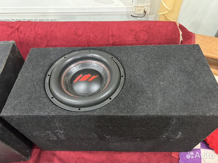 Сабвуфер моноблок
