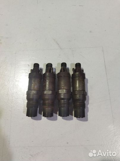 Форсунка топливная Фольксваген Т4 1.9 ABL