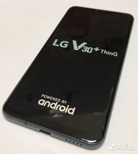Телефон LG V30+ 4/128