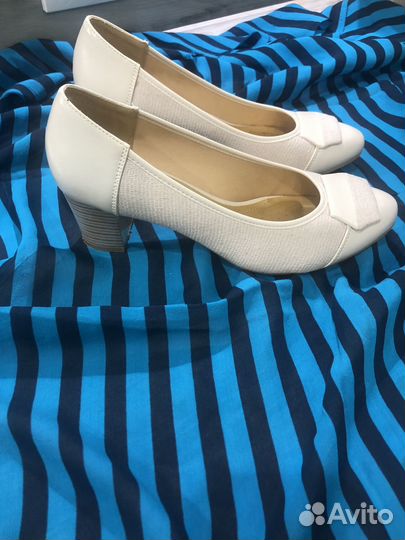 Туфли женские 39,40 размер,бренд, кожа натур