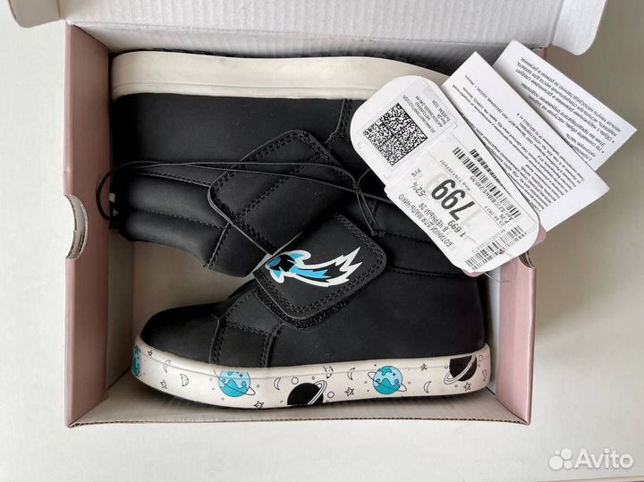 Новые ботинки Tombi, 26/27 р-р, стелька 17,5 см