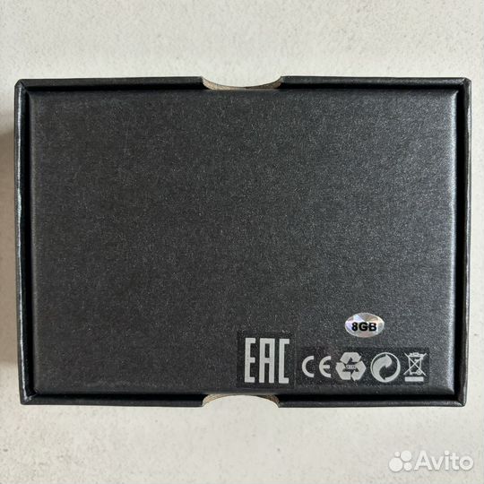 Флешка Makita 8 GB