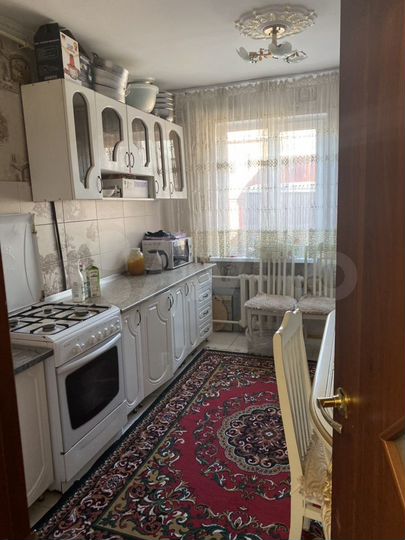 Комната 18 м² в 4-к., 1/5 эт.