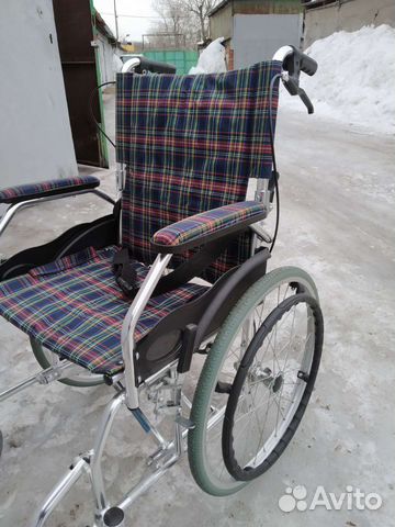 Кресло-коляска, новая, Германия, 12кг, с тормозами