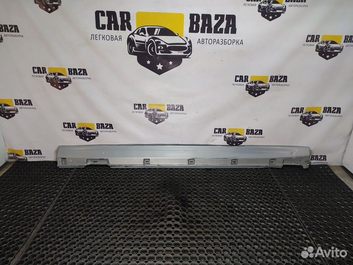 Накладка на порог (наружная) правая R