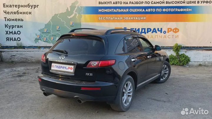 Рейка топливная Infiniti FX35 (S50) 17521-AC700