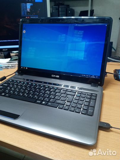 Ноутбук DNS (i5, видео 2, озу 8, SSD) гарантия 3 м