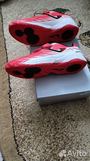 Футбольные бутсы