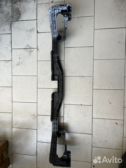 Абсорбер переднего бампера