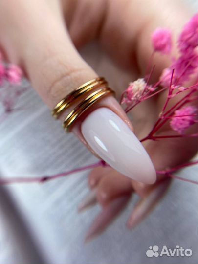 Маникюр педикюр