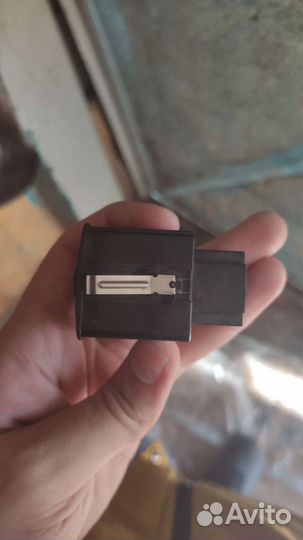 Кнопка корректора фар