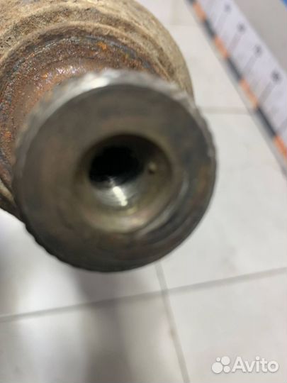 Привод передний правый Volvo S60 2 FS