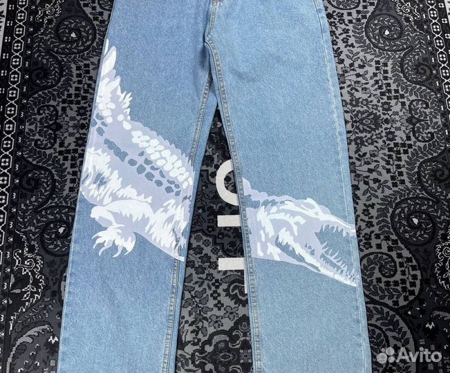 Джинсы lacoste