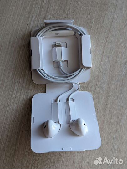 Наушники apple earpods lightning