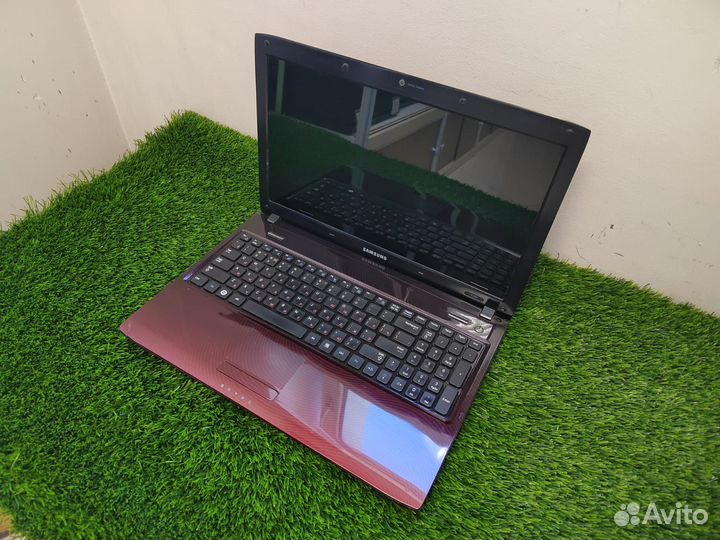 Samsung R580 (Core i5/8 RAM/SSD/Дискретное видео)