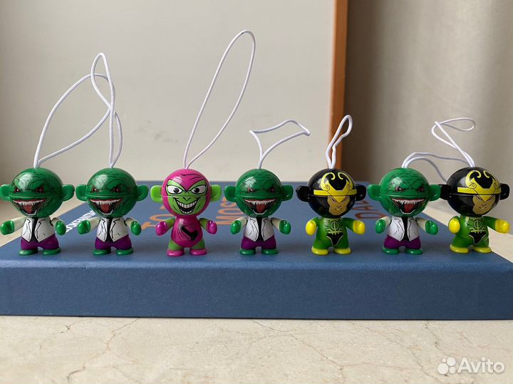 Киндеры 2013 года супергерои Marvel