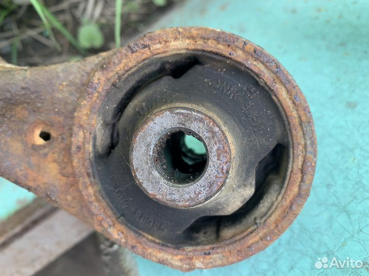 Рычаг передний левый,правый Hyundai Tucson 2004-20