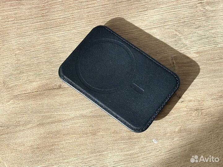 ESR magsafe wallet