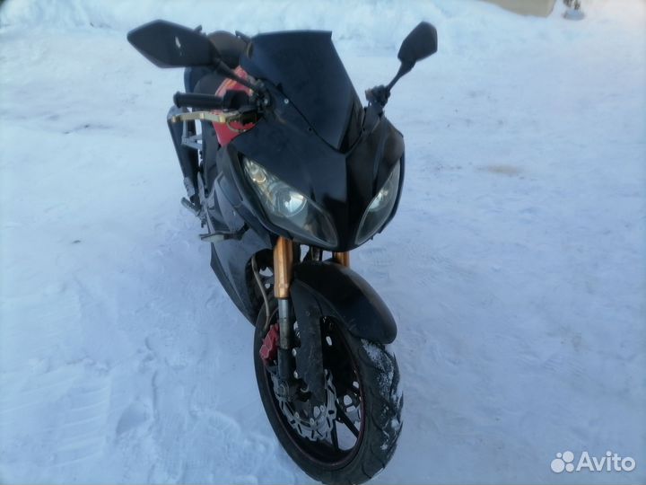 Мотациклы 250куб