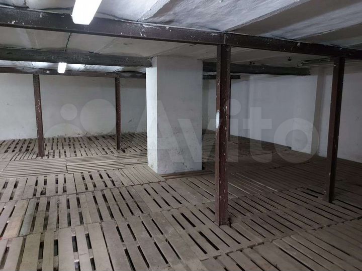 Склад, 600 м²