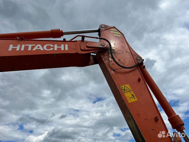 Гусеничный экскаватор Hitachi ZX200-5G, 2019 объявление продам
