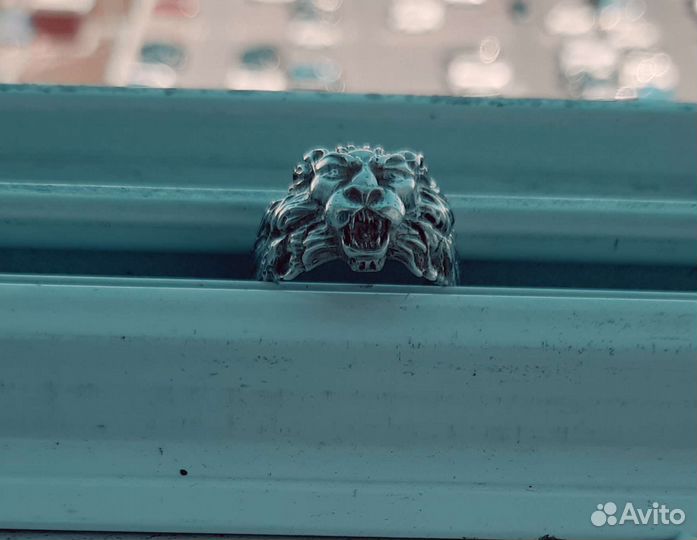 Кольцо династии Львов